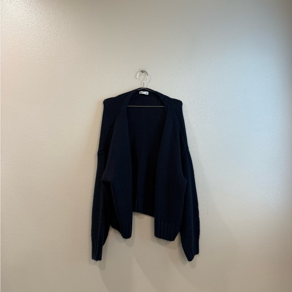 Hollister Navy Blue Knit Sweater - Picture 6 of 7